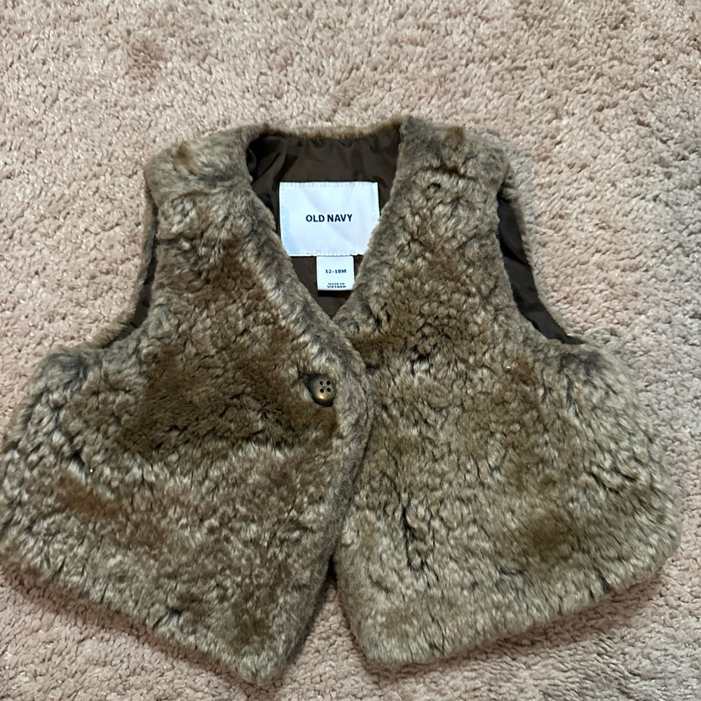 Fur vest